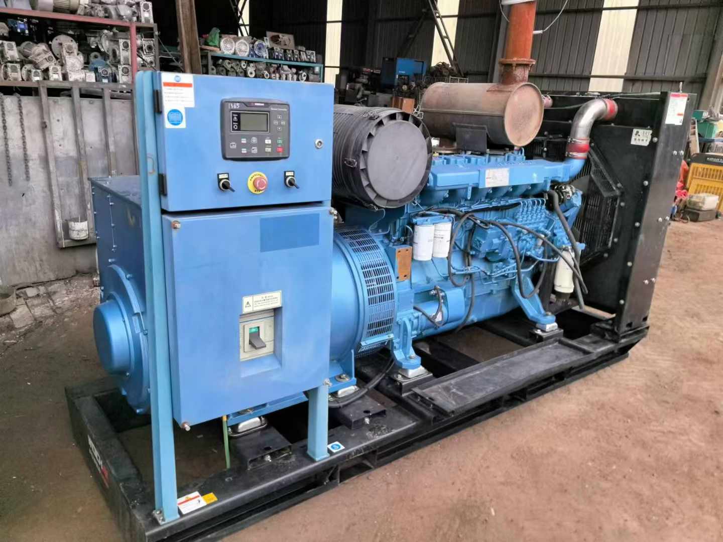 金平500kW 柴油发电机组可带动设备功率的计算公式是什么？