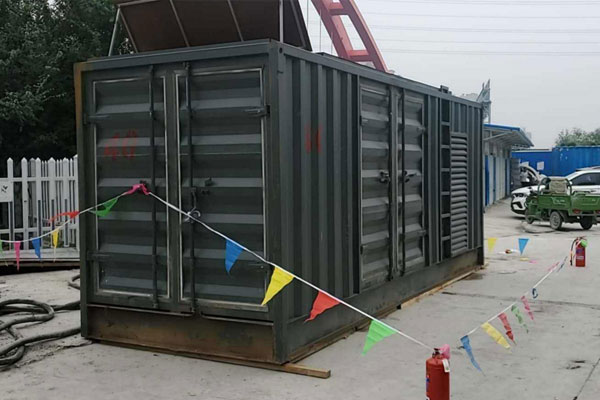 金平发电机租赁空气滤清器多久更换一次?